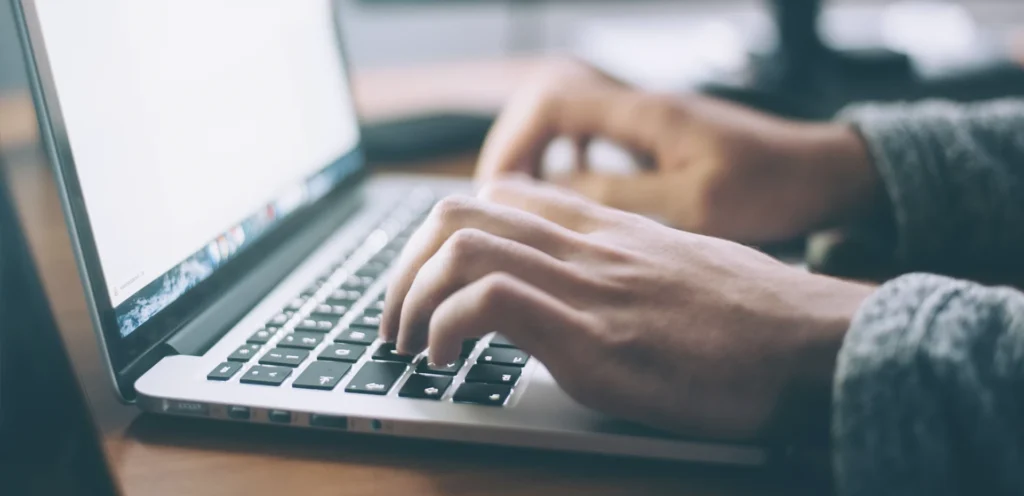 Qué es el NLP y cómo ayuda a las empresas a automatizar textos, emails y atención al cliente Sistema NLP para automatización de emails y gestión documental empresarial